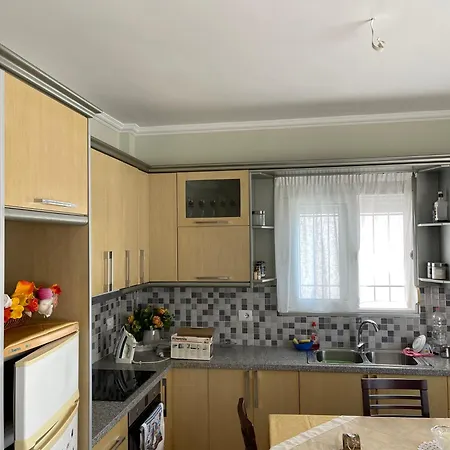 Niko Apartment Sarande